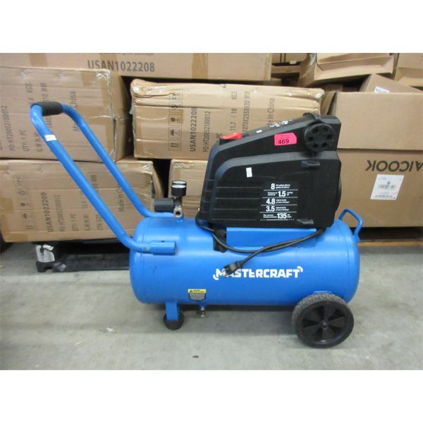 Mastercraft 8 Gallon Air Compressor - 135 PSI 