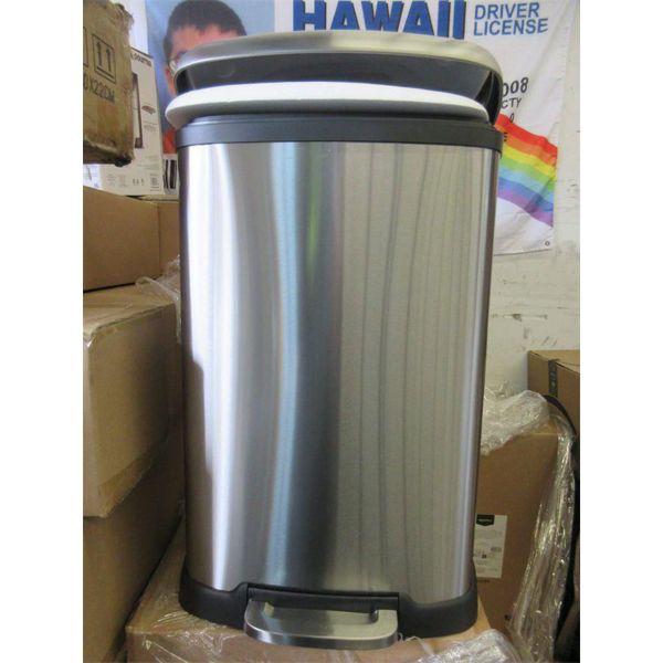 New Stainless Steel 50 L/13 Gal Pedal Trash Can