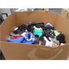 Image 1 : Skid of Clothing and Soft Household Goods