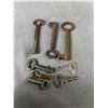 Image 2 : Vintage Key Lot. 10 Pcs