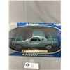 Image 2 : Maisto 1/18 Scale 2002 Ford Thunderbird Die Cast Collectible