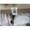 Image 2 : White Cloth Spa Robes - All