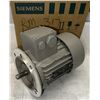 Image 3 : New Original Packaging Siemens #1LA7073-2AA11 AC Motor