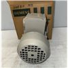 Image 5 : New Original Packaging Siemens #1LA7063-4AB11 AC Motor