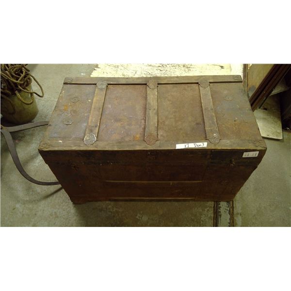 Large Chest (19X36X20 (H)