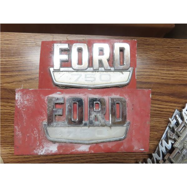 pair of 750 ford badges