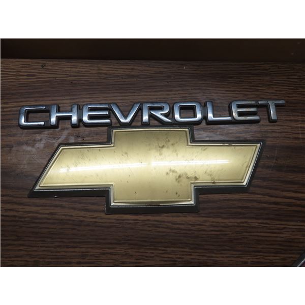 chevy bowtie badge