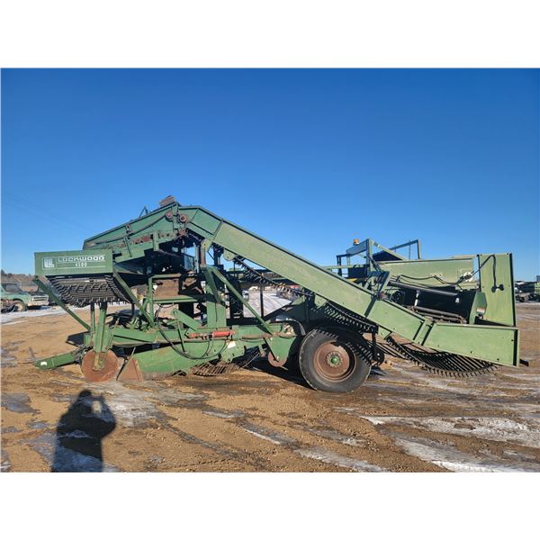 Lockwood 4500 potato harvester