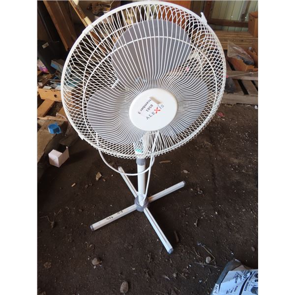 stand up oscilating fan