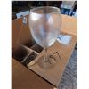 Image 2 : 8 wine glasses