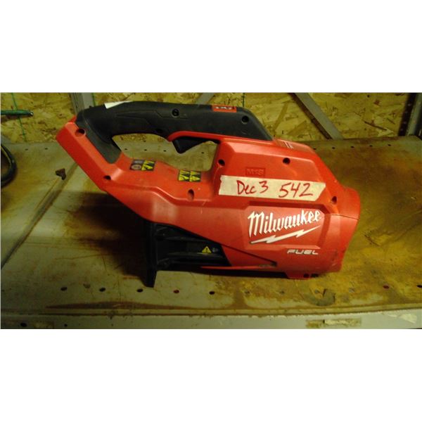 Milwaukee Blower ( need end) no battery