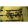 Image 2 : 2  4000 lb jack stands
