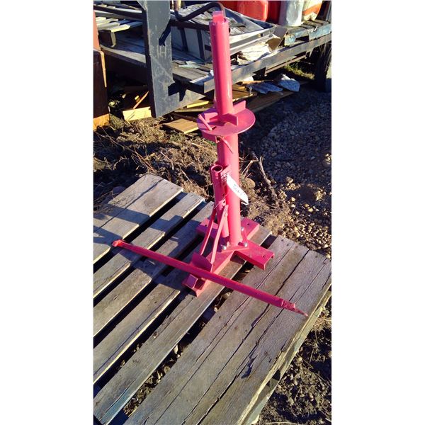 Tire changer with 1 tool