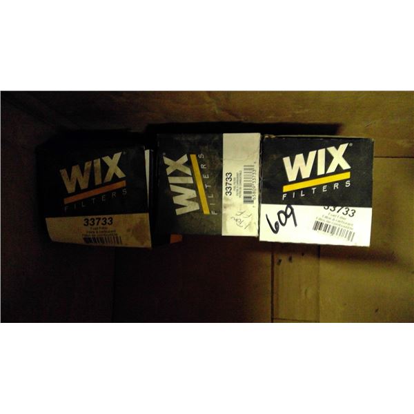 3 WIX 33733 Fuel filters