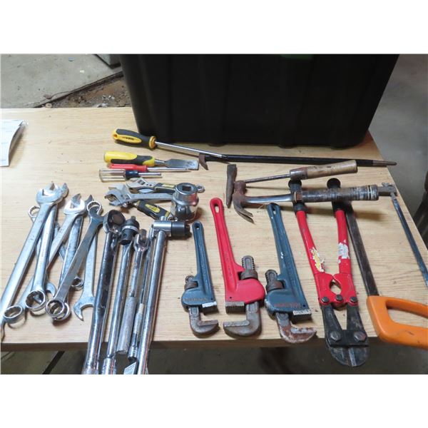 Misc: Wrenches / Bolt Cutters / Pipe Wrenches / Torque Wrenches / Saw / Hammer / Pick