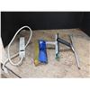 Image 3 : Pile Of Ratchet Straps / 3 x Squeegees / Powerbar / Table-Desk Lamp