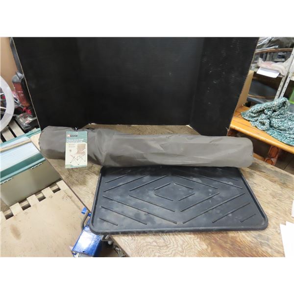 Deluxe Arm Chair  / Floor Matt