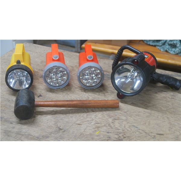 3 x Battery Flashlight / Black & Decker Spotlight / Rubber Mallet