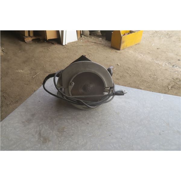 Unknown Brand - Skill Saw