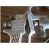 Image 6 : 3 x Spray Gun with Tank / 1 Spray Gun / 1 Spray Gun - Binks Model 62