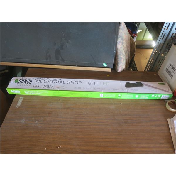 Sunco Lighting - Industrial Shop Light - 4000 Lumens 40W - Frosted x 7