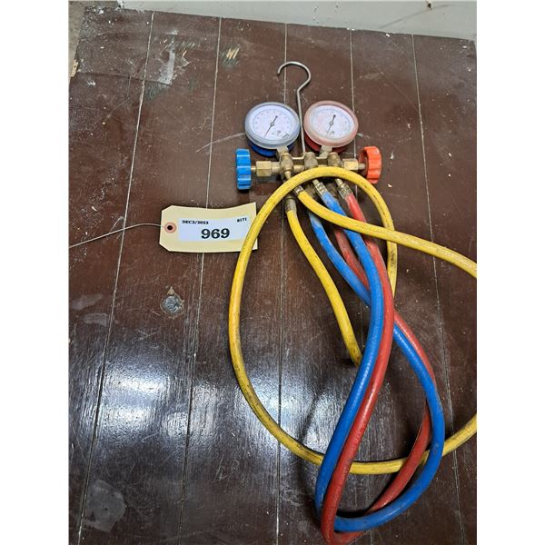 ac recharge manifold