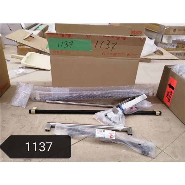 Large selection of high end long & contemporary cabinet door pulls, variety of sizes & finishes