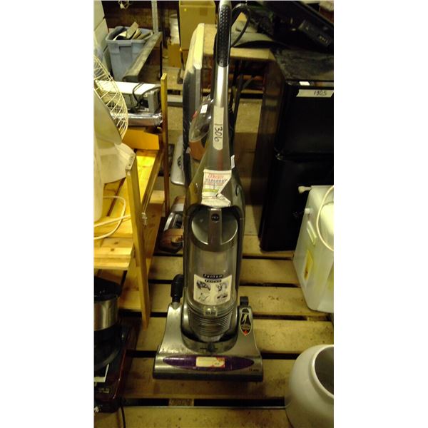 Fantom 12 amp vacuum