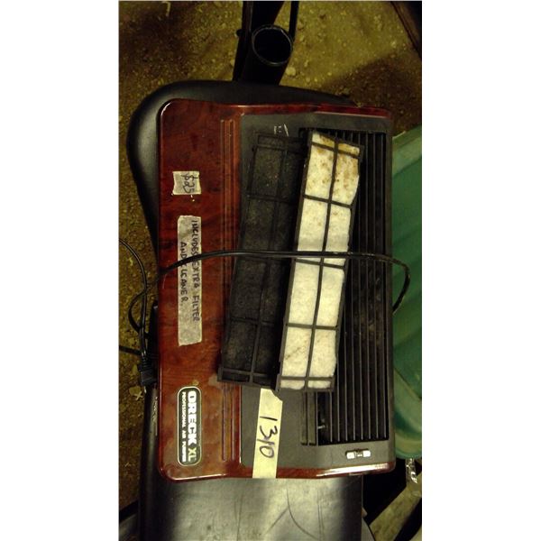 Oreck XL air purifier with extra filter