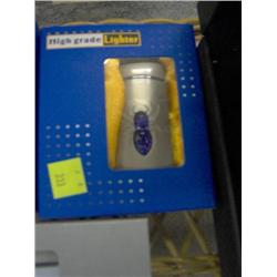 CIGARETTE LIGHTER W/ SPIDER