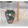 Image 1 : Large Vase