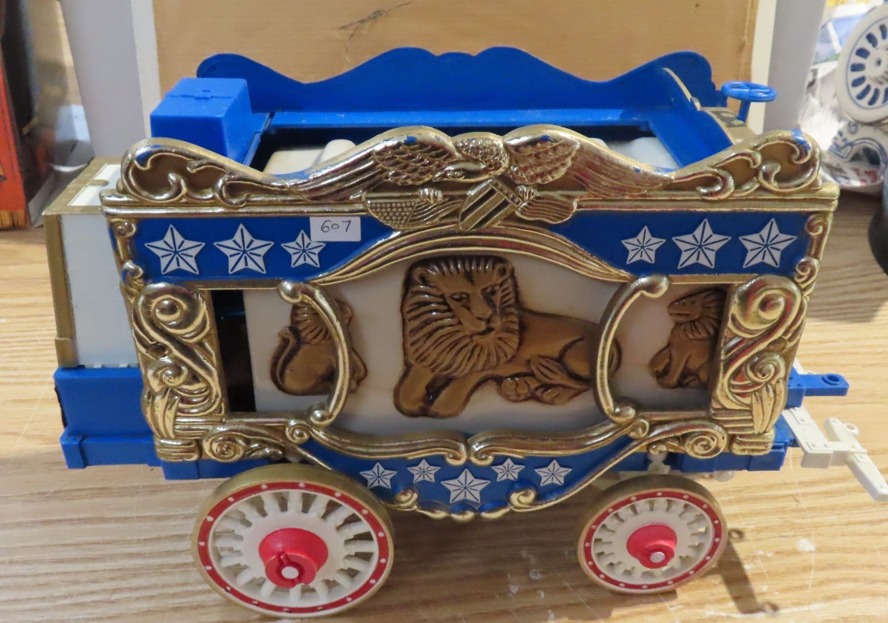 vintage jim beam 1979 circus wagon whisky decanter bottle Schmalz