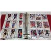 Image 34 : Binder with 55 sheets of Upper Deck 1991 NHL cards - assorted, not all slots full