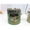 Image 4 : vintage coleman lantern (cracked glass) and perfektus 50 burner