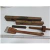 Image 1 : vintage wooden tools