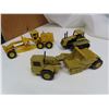 Image 2 : CAT diecast lot