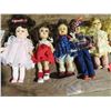 Image 5 : 10 assorted dolls