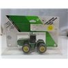 Image 1 : AWD John Deere tractor