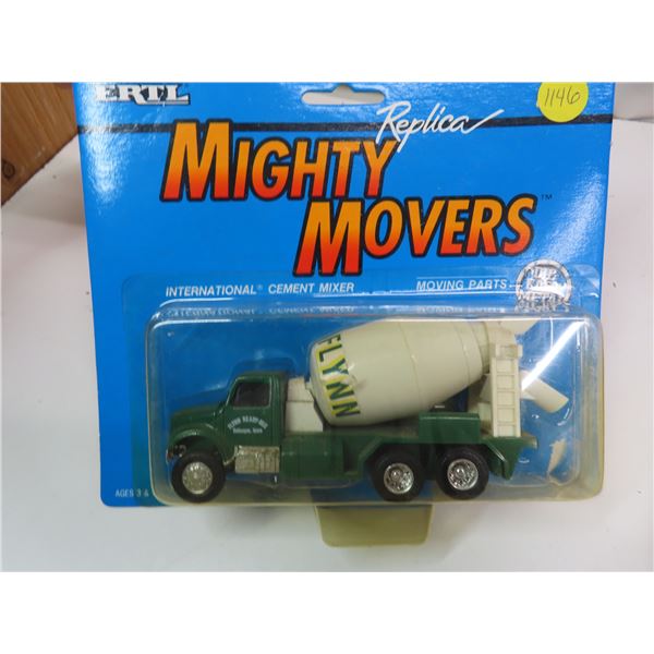 international cement truck diecast model