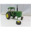 Image 3 : 4430 JD tractor broken front wheel