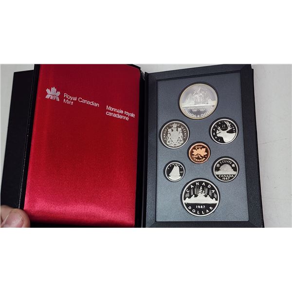 1987 Canadian double dollar 7 coin proof set - Davis Strait silver dollar - in case