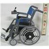 Image 2 : Rare 1998 WWF/WWE brawls wheelchair cumpsters weapon acc