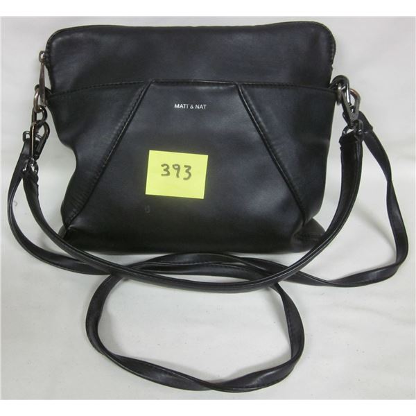 12"x10" Blk leather MATT & NAT handbag/adjustable shoulder strap