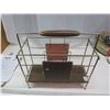 Image 2 : Vintage magazine rack