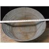 Image 2 : large round tin wash bin