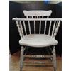Image 2 : white wooden chair