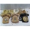 Image 1 : Lot of old telephones