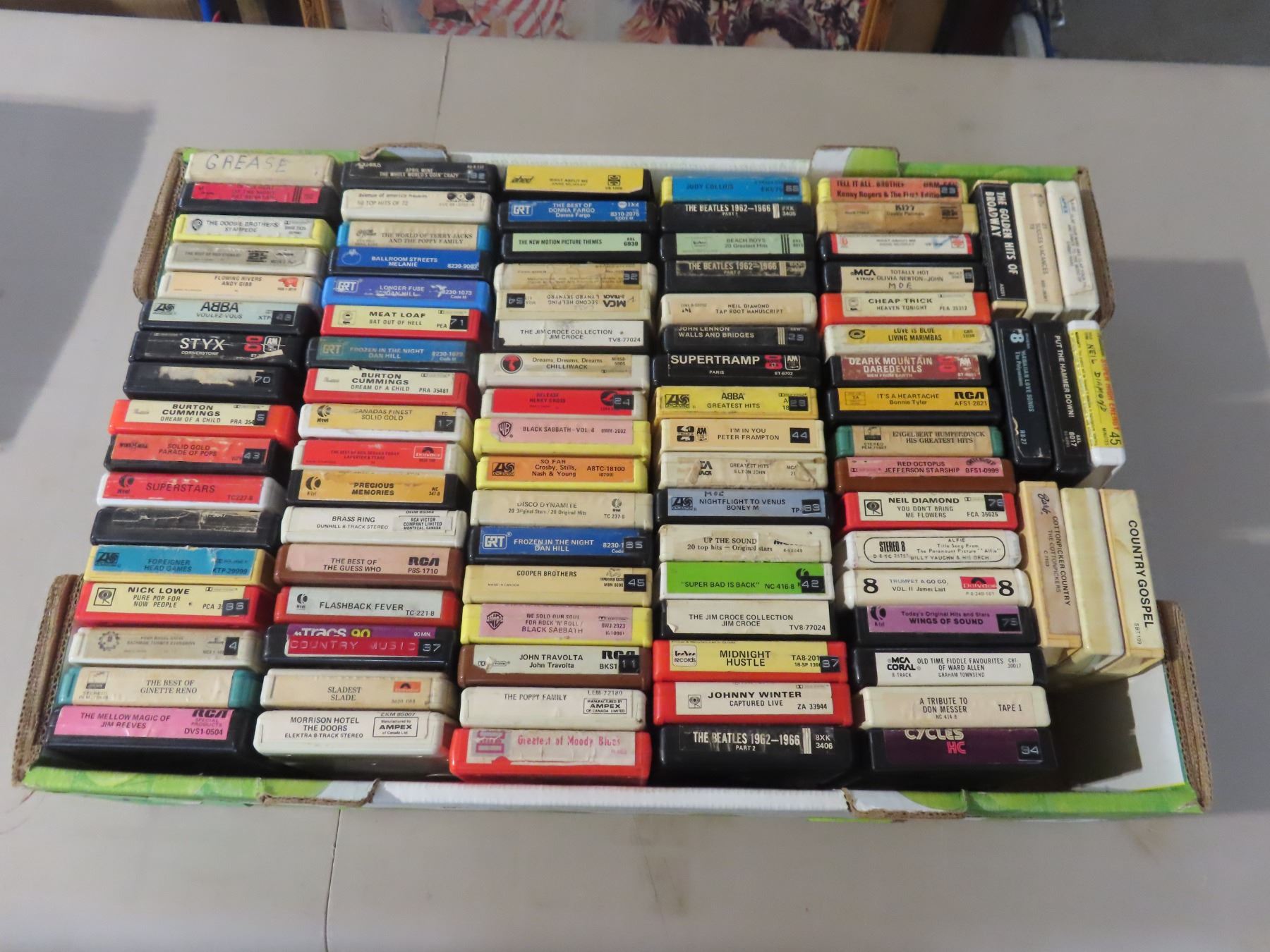 94 Pop/Rock 8-track tapes - Schmalz Auctions