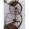 Image 3 : set of two wagon wheel small and medium size