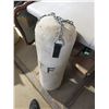 Image 2 : punching bag